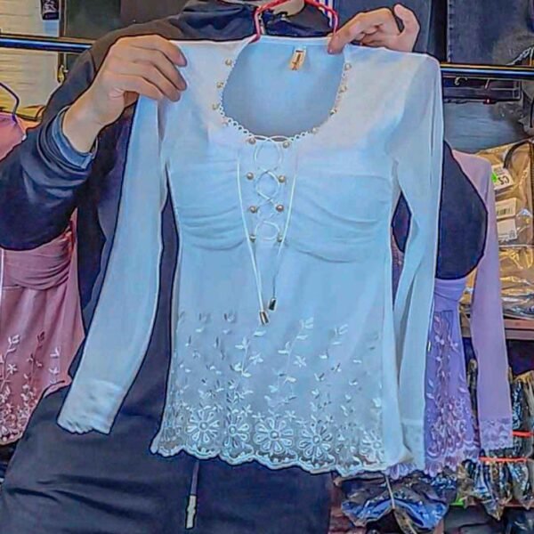 Blusa White Encanto Mujer Huancayo - Imagen 4